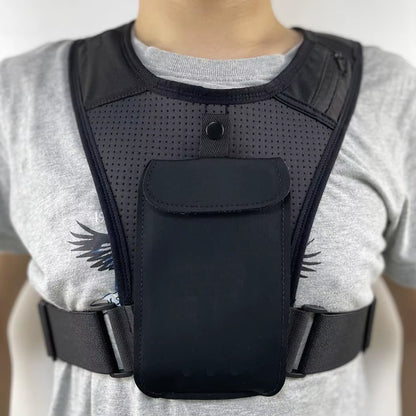 Stay Fueled on the Move – Lightweight Hydration Vest with Adjustable Fit, Secure Phone Pocket & High-Visibility Reflective Strips for Runners & Outdoor Athletes